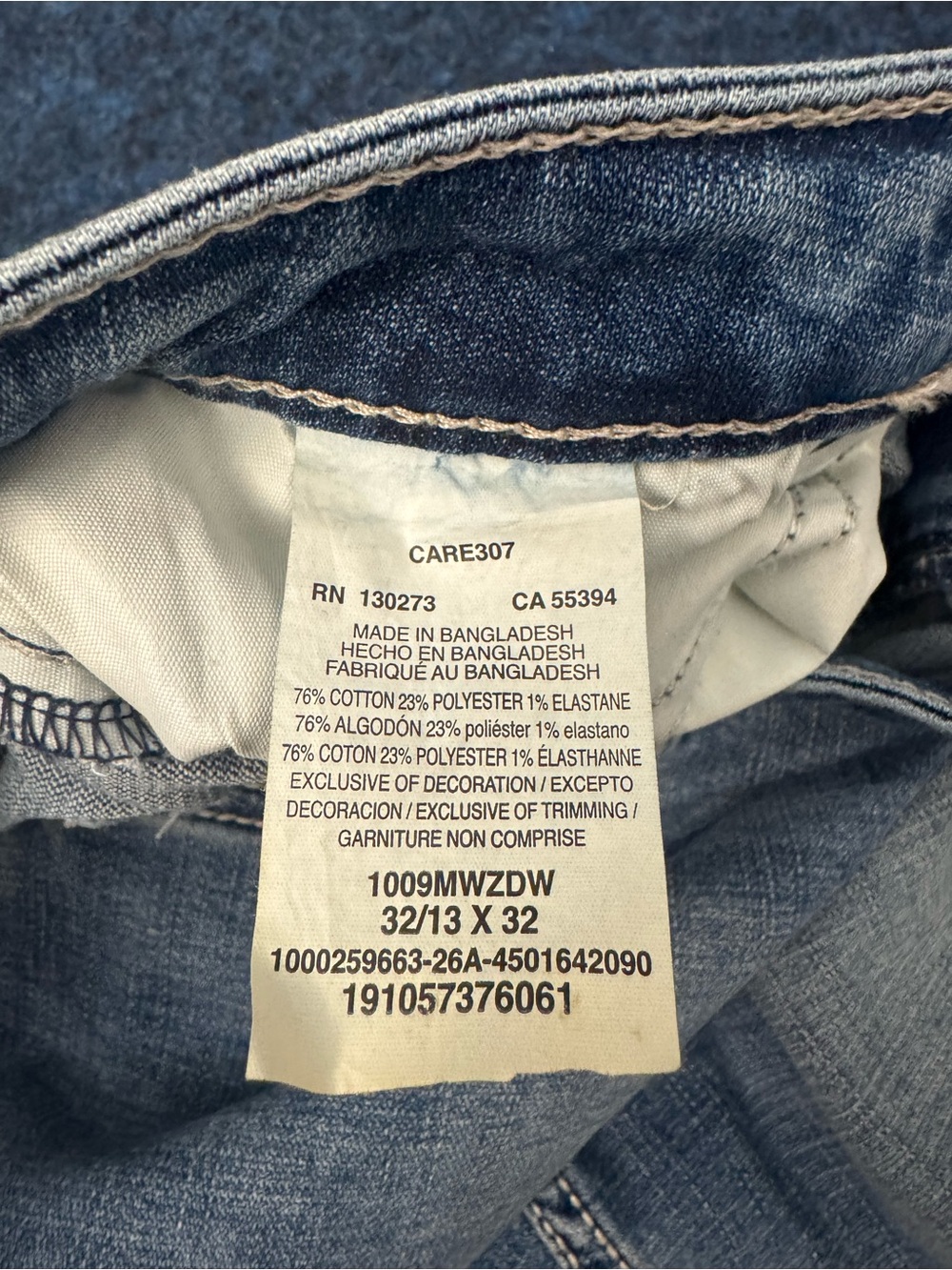 Wrangler Retro Mid Rise Bootcut Jeans - Picture 5 of 9
